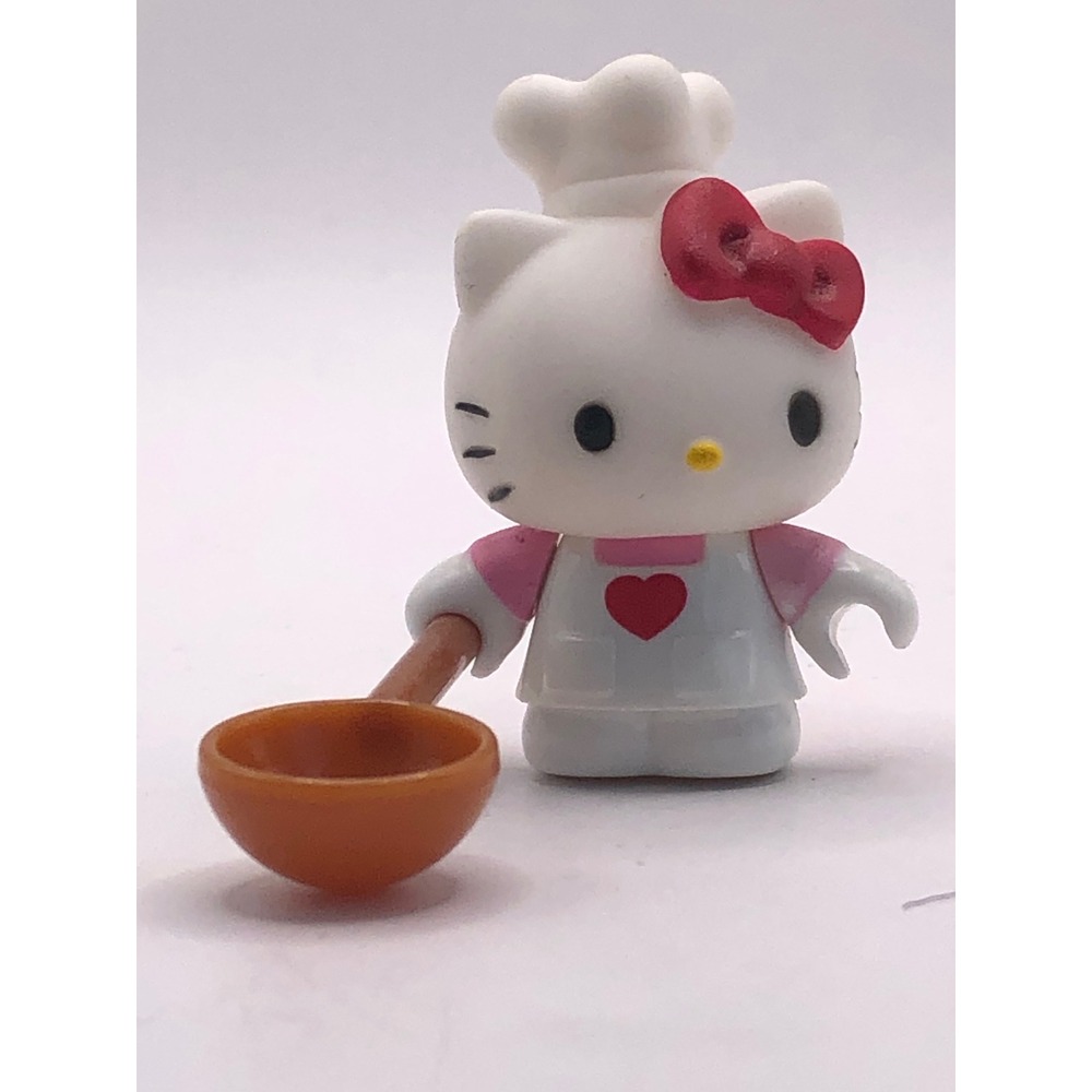 Sanrio Hello Kitty Chef Mini Figure with Ladle Pink Heart Apron 1.5 Inch Toy